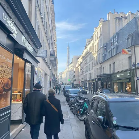 Super 3t Proche Tour Eiffel *